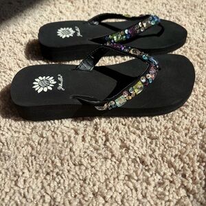 Yellow Box Black Platform Sandals with Multicolor Gem Straps Girls Size 1